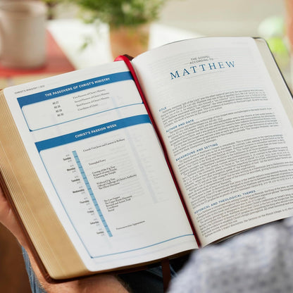 LSB - MacArthur Study Bible, Black Genuine Leather, Comfort Print - (Legacy Standard Bible)